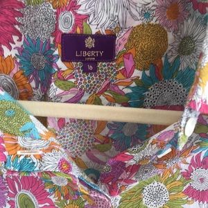 Liberty of London button up, classic, pretty